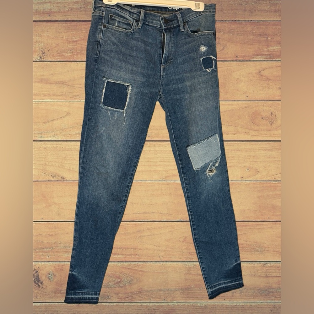 GAP Distressed Faded Cropped Blue Jeans